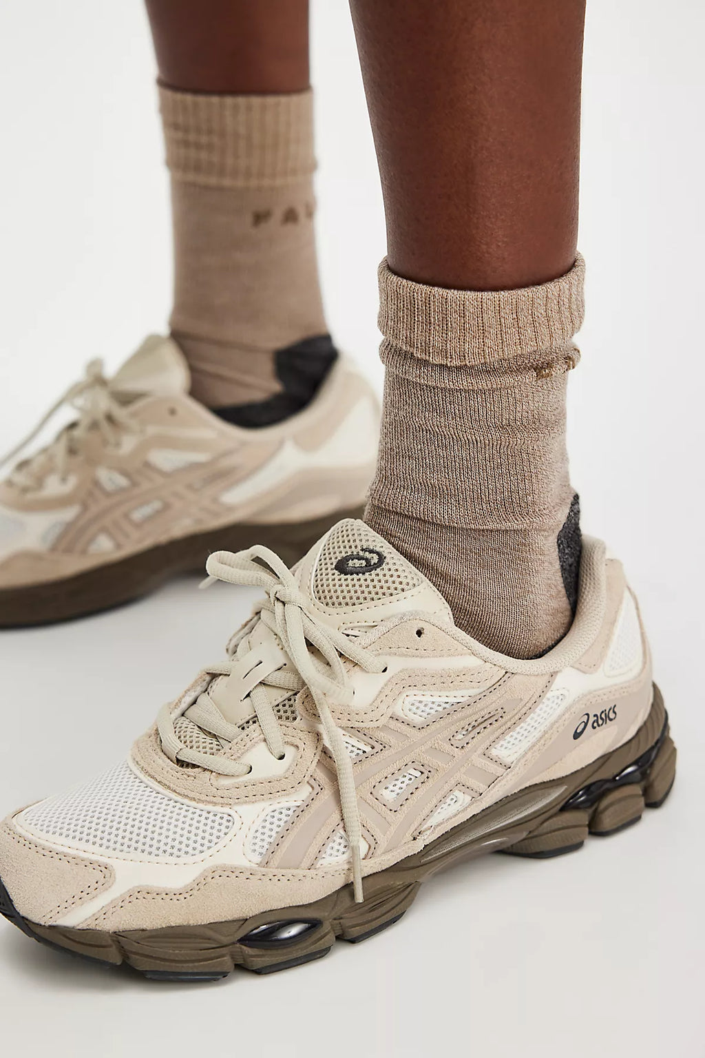ASICS GEL-NYC Sneakers