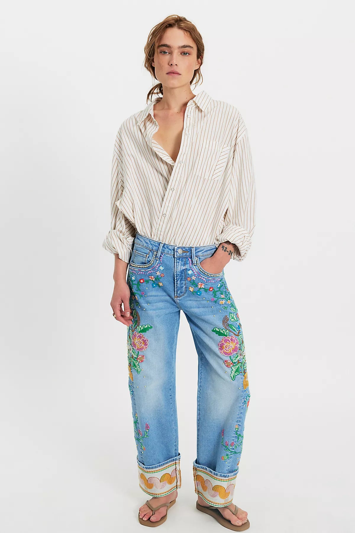 Driftwood Gardenia Cuffed Barrel Jeans