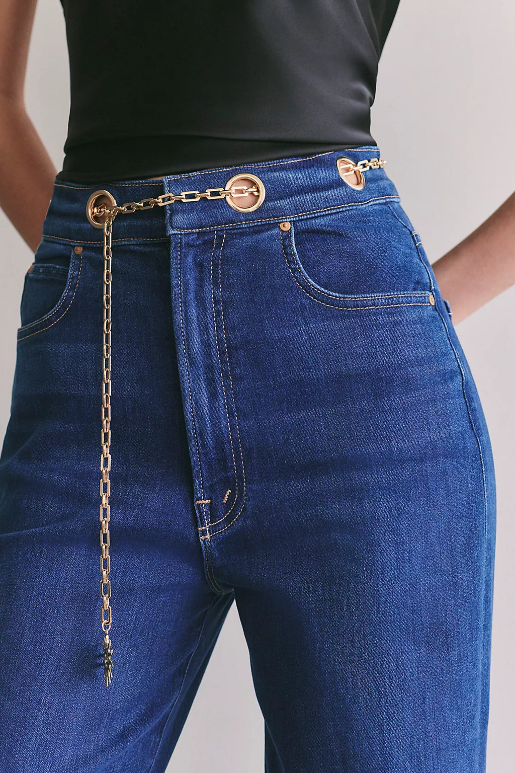 MOTHER The Off The Chain High-Waisted Tunnel Vision Sneak Jeans