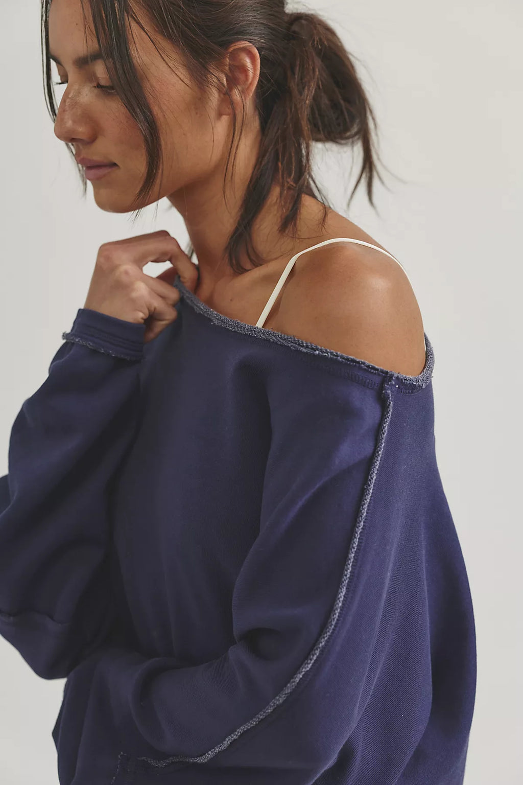We The Free To The East Pullover