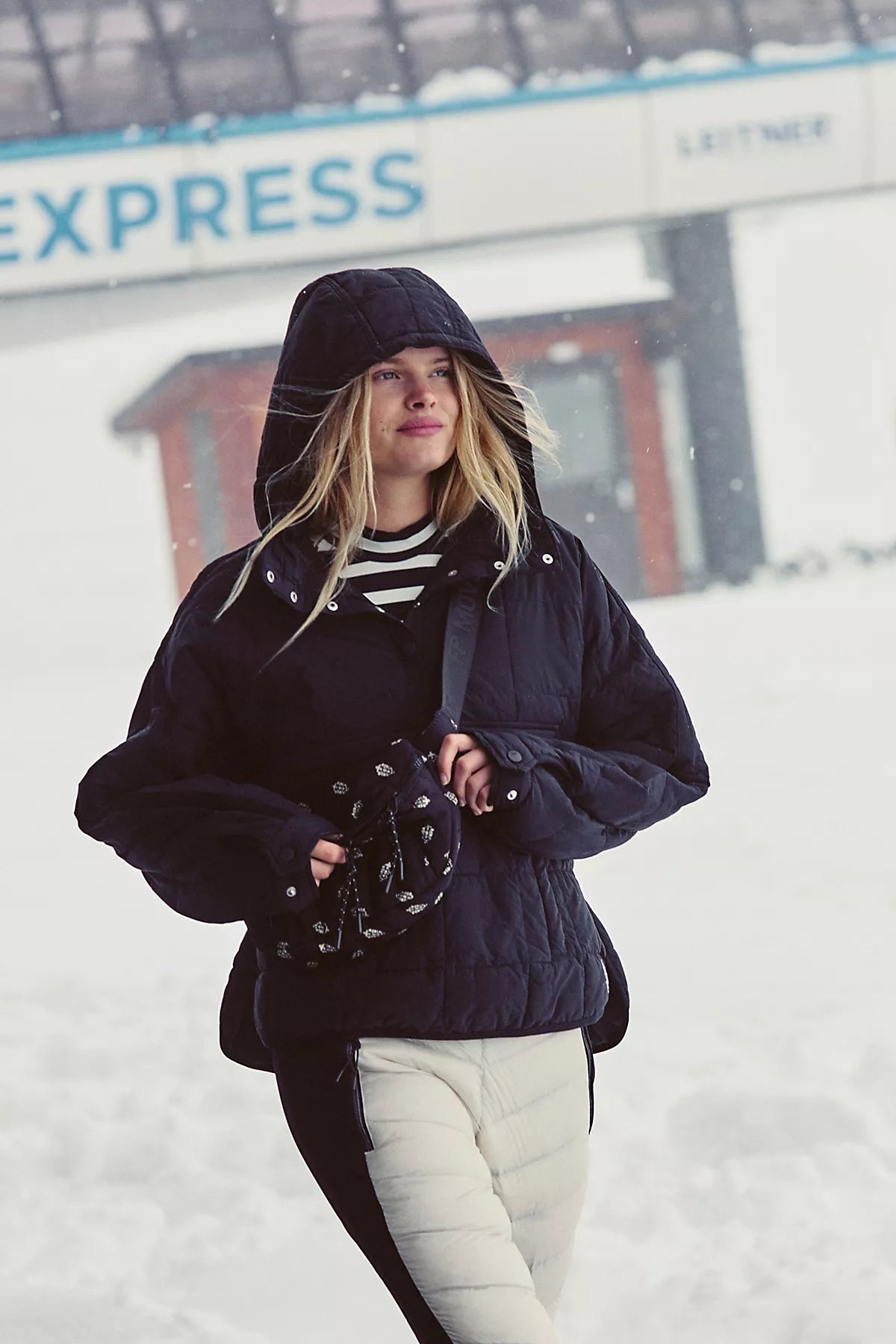 Pippa Packable Pullover Puffer