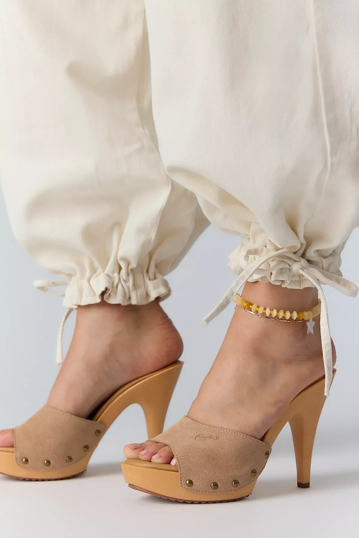 Candie’s Viviana Clogs