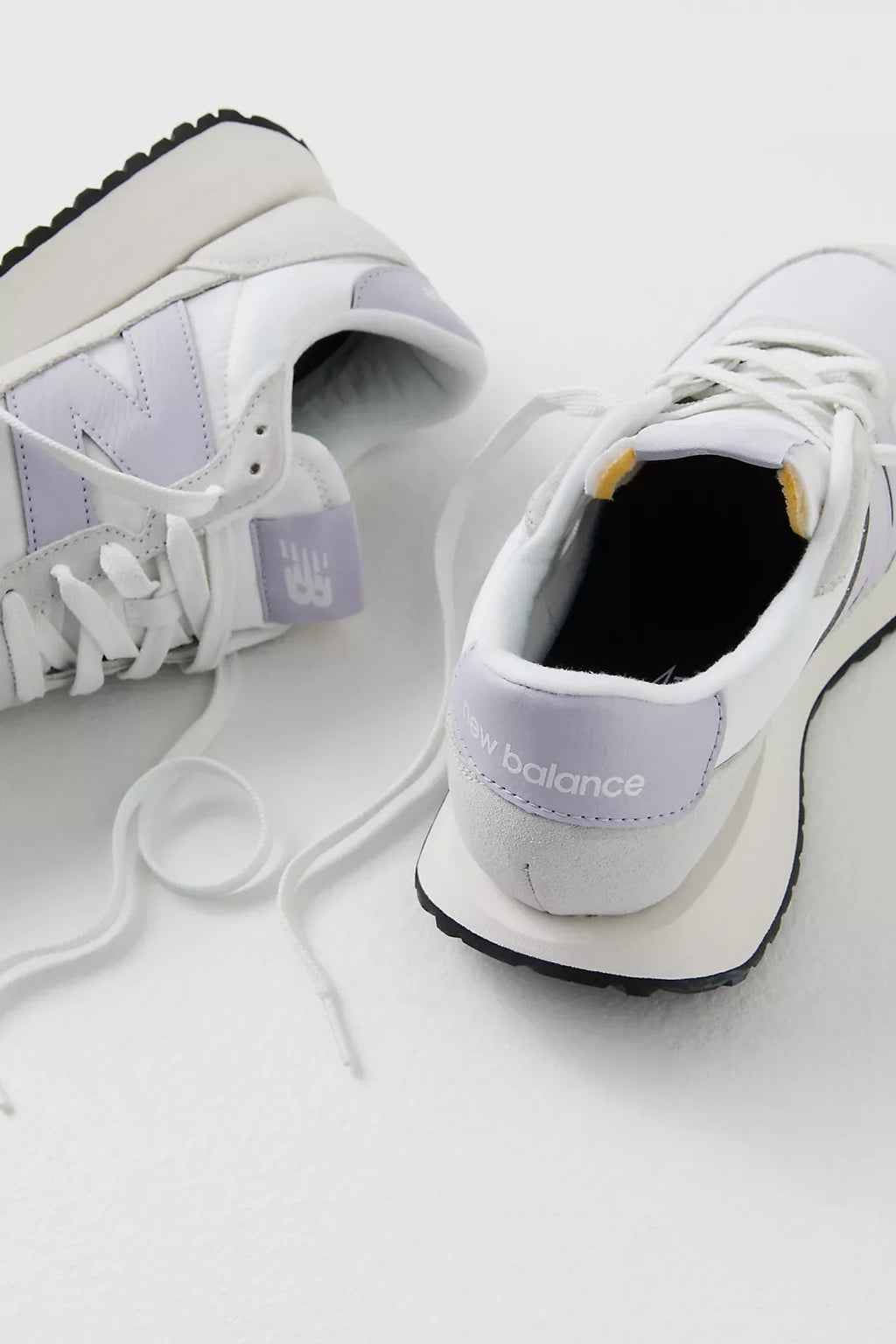New Balance 237 Sneakers