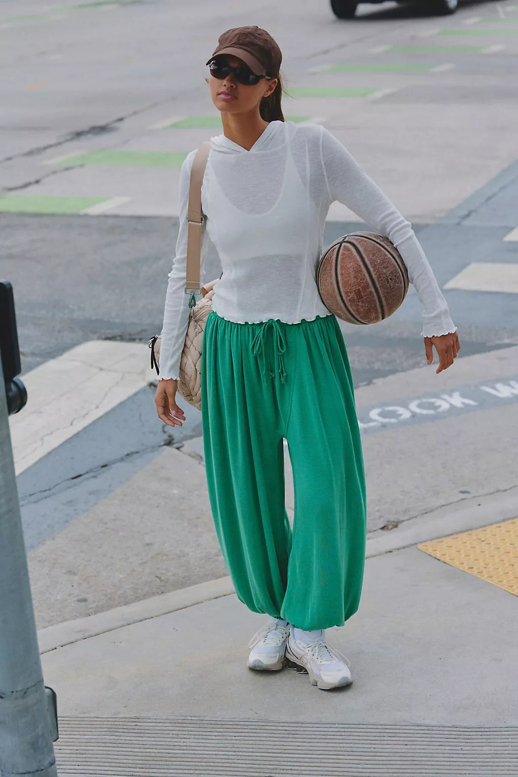 Momentum Balloon Pants