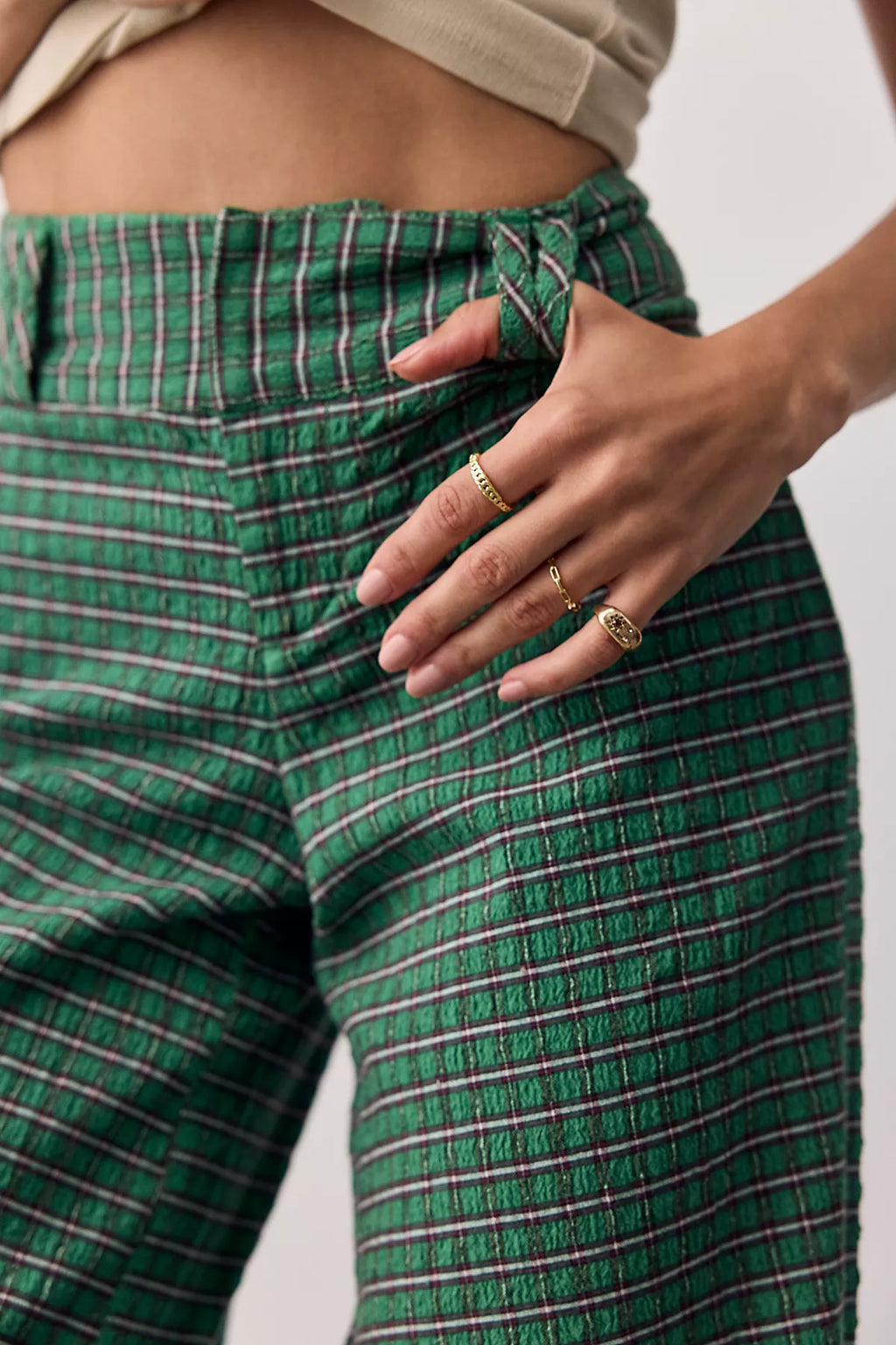 Time Flies Low-Rise Clean Trousers