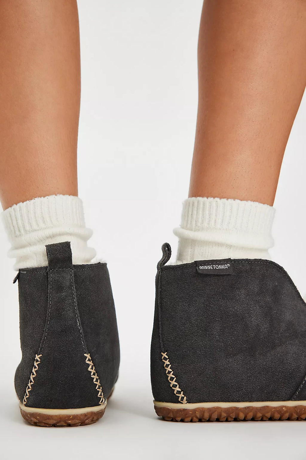 Minnetonka Tucson Slippers