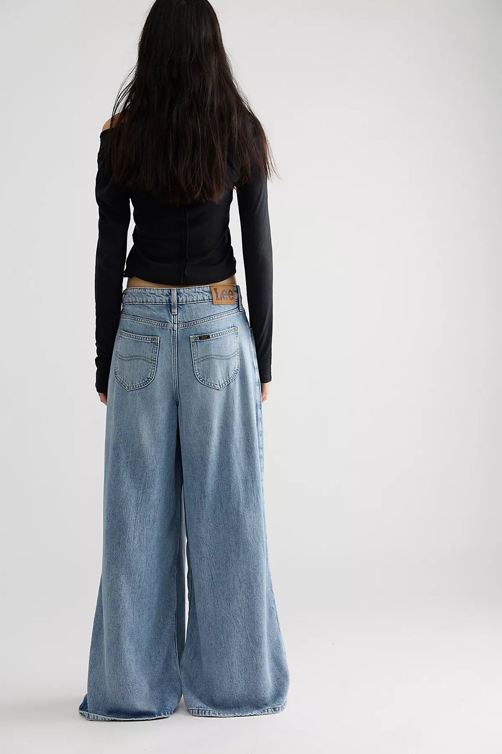 Lee LQD Slouchy Pleated Trouser Jeans