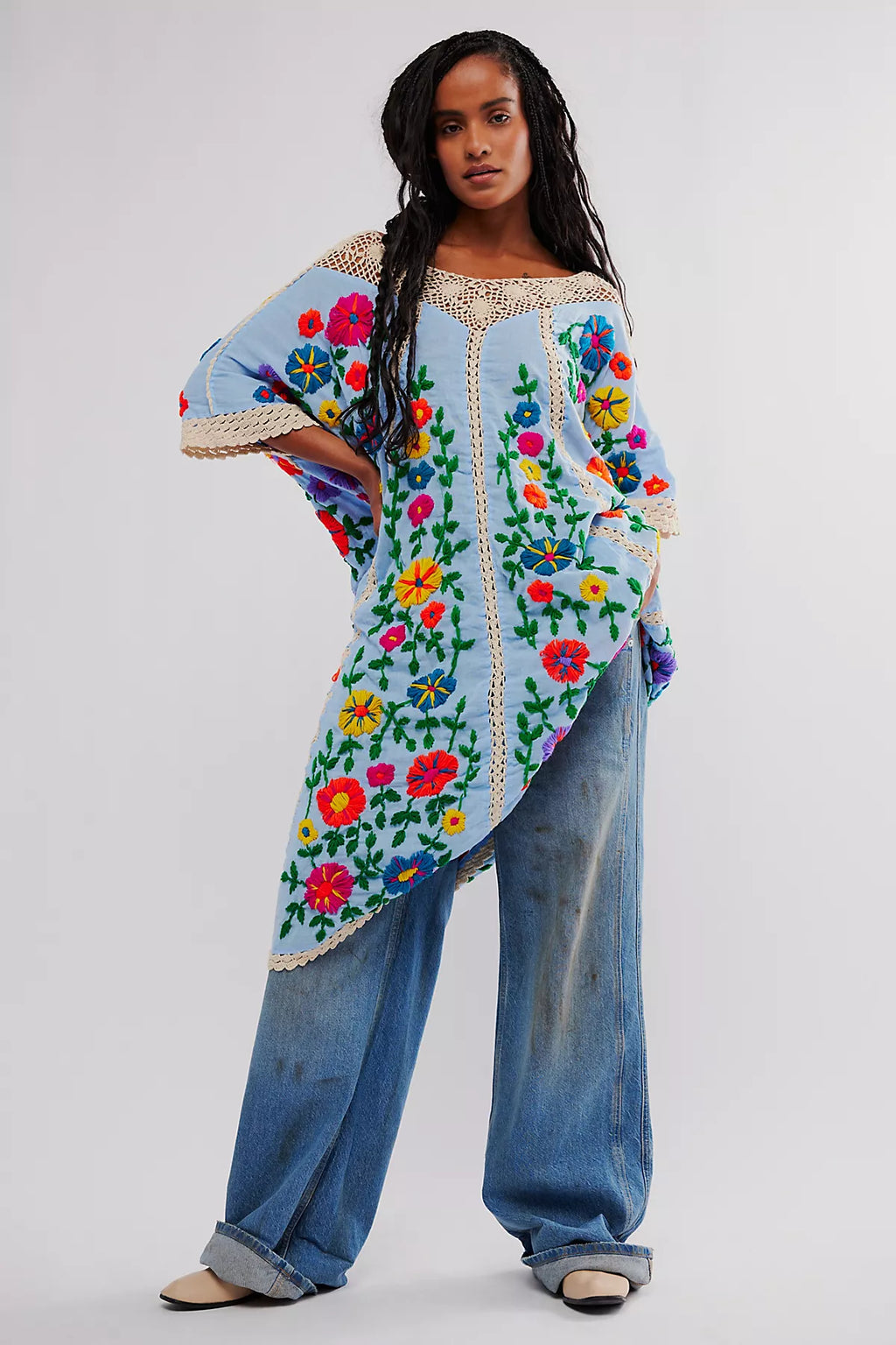 Bella Flor Embroidered Kaftan