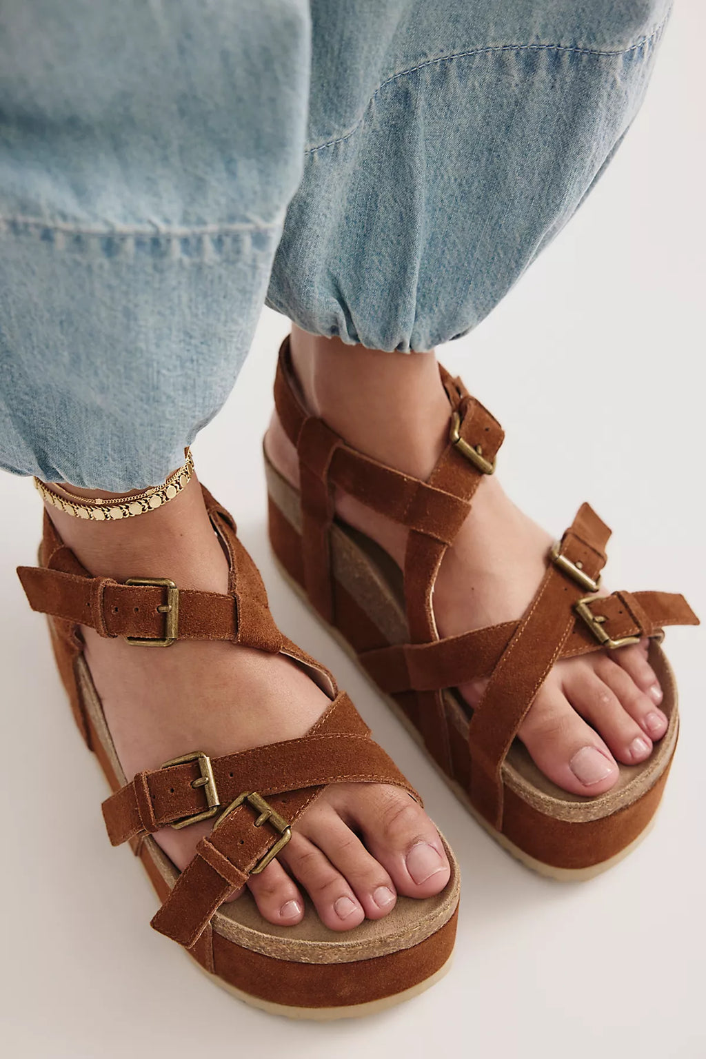 Rule Breaker 2.0 Flatform Sandals
