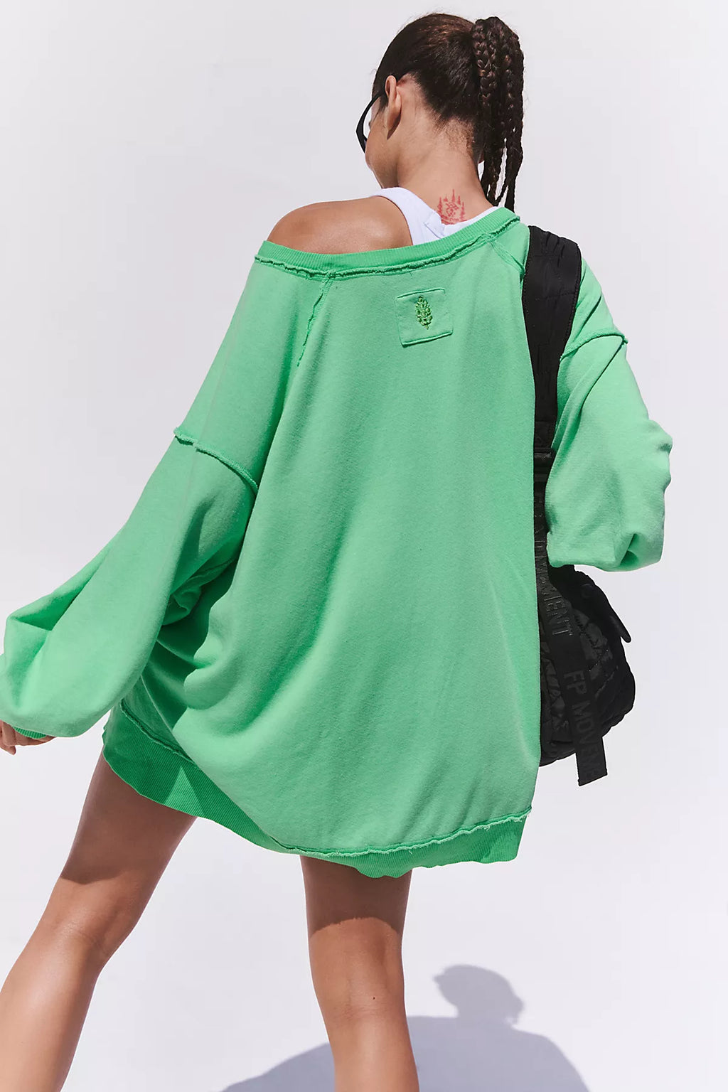 One To Beat Pullover