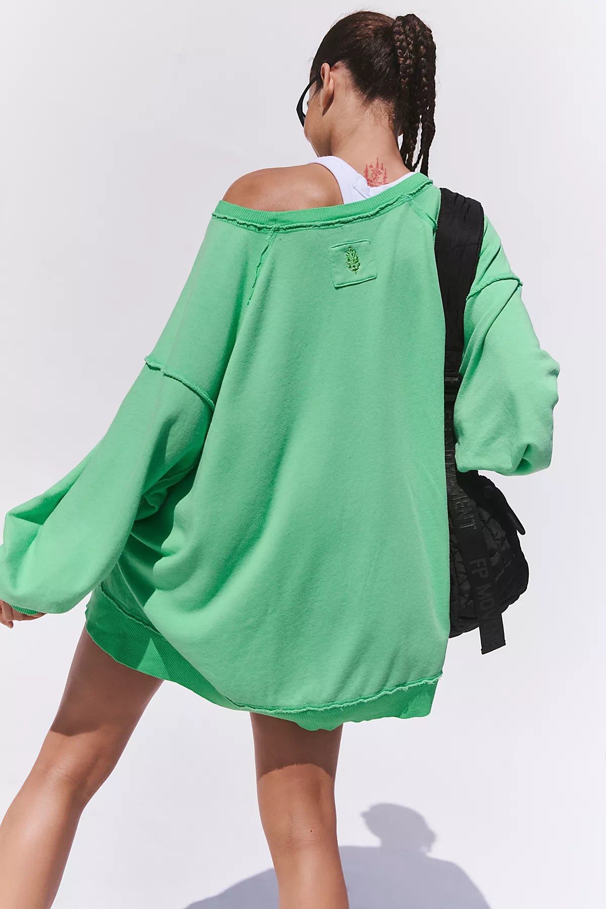 One To Beat Pullover