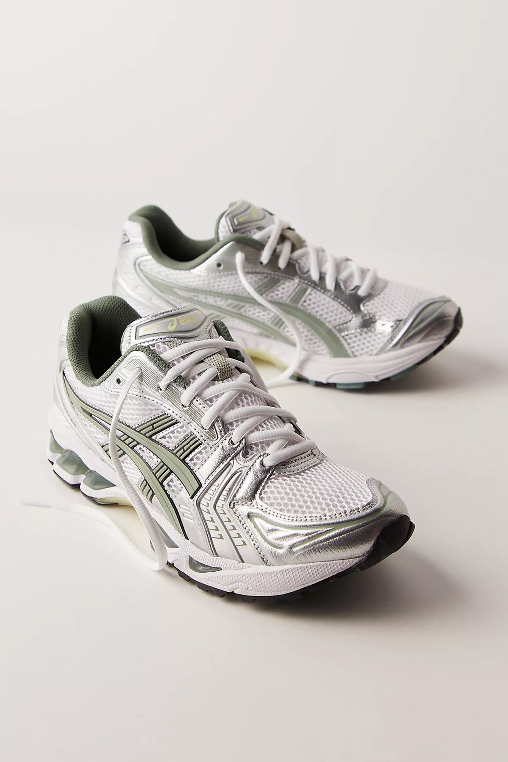 ASICS GEL-KAYANO 14 Sneakers