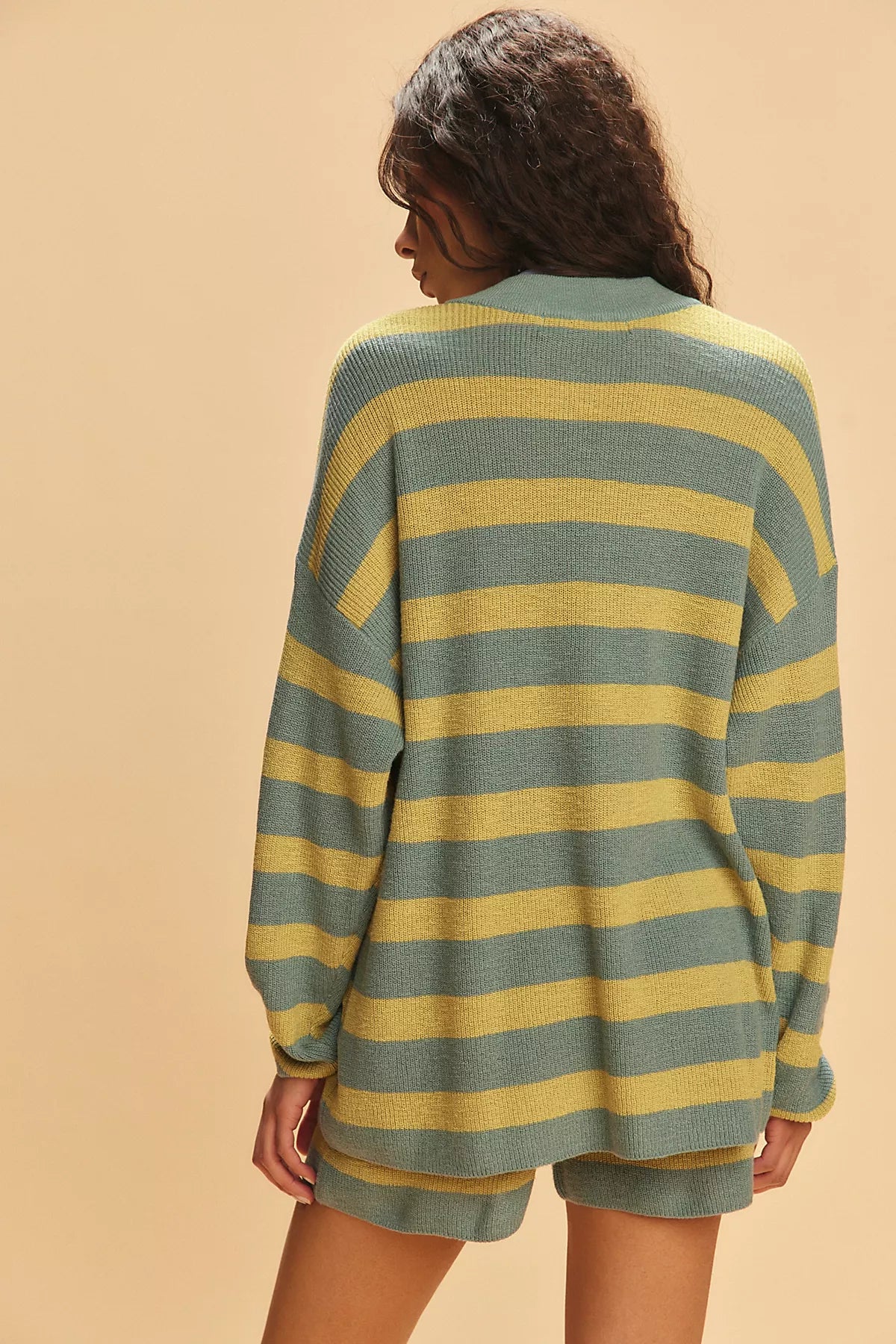 Malibu Surf Sweater Set