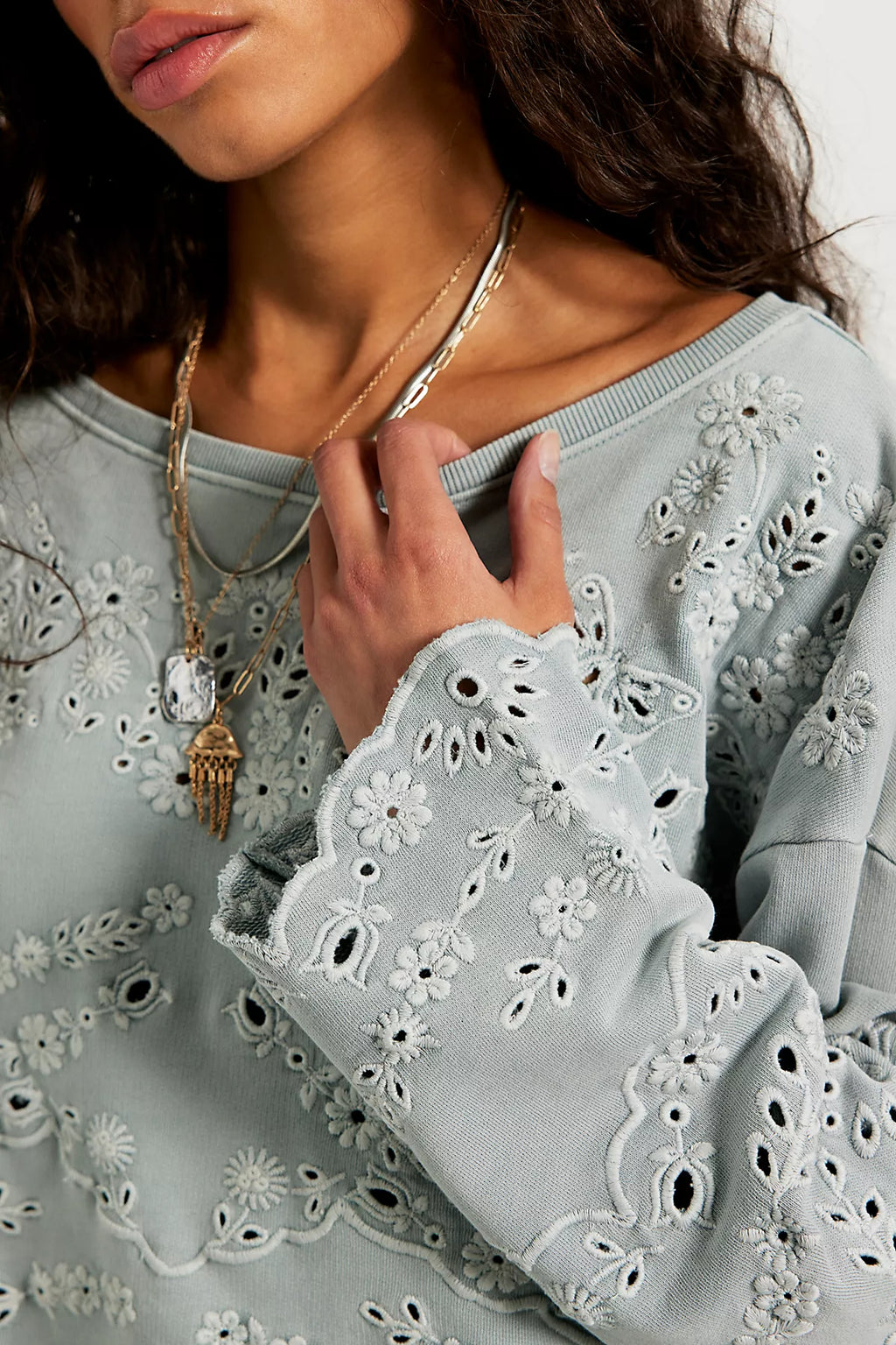 Iris Embroidered Sweatshirt