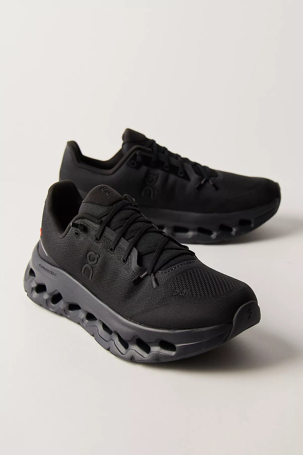 On Cloudtilt Sneakers