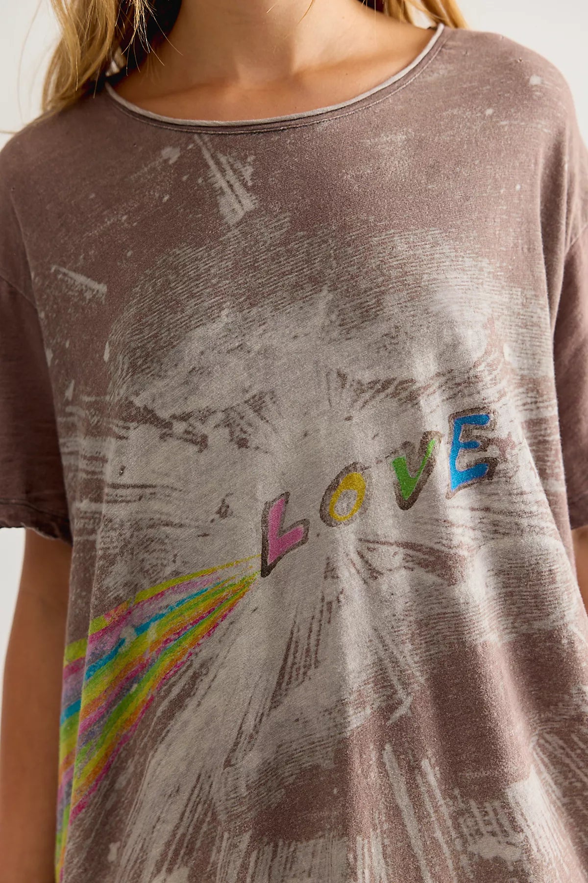 Magnolia Pearl Love Spectacular Tee