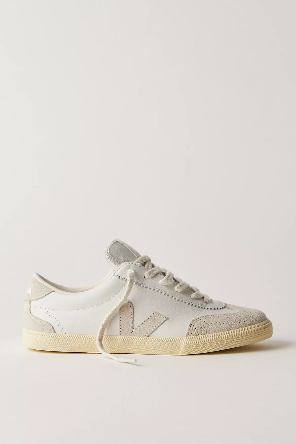 Veja Volley Sneakers