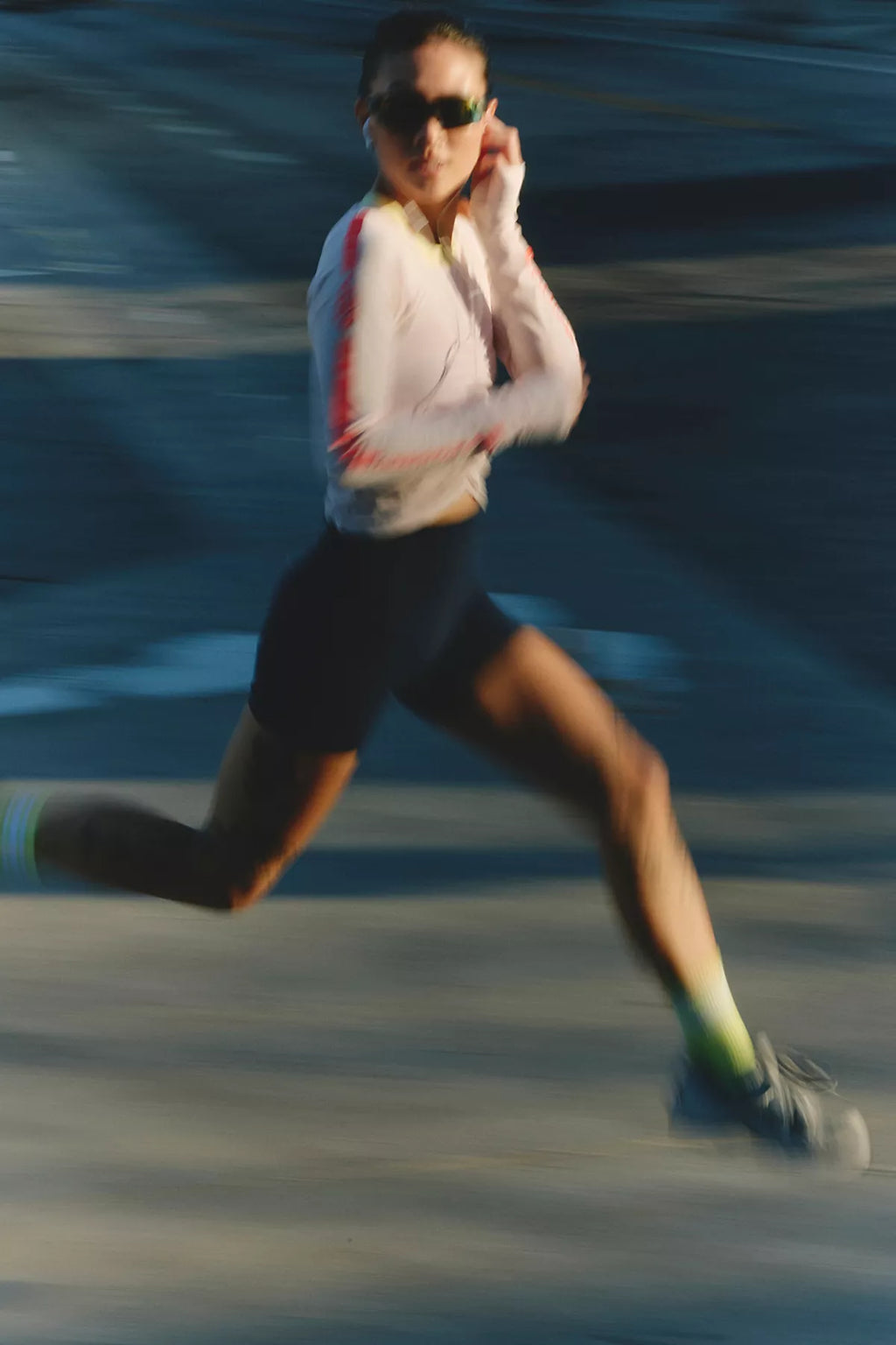 Tempo Marathon Logo Ruched UV Protection Long Sleeve