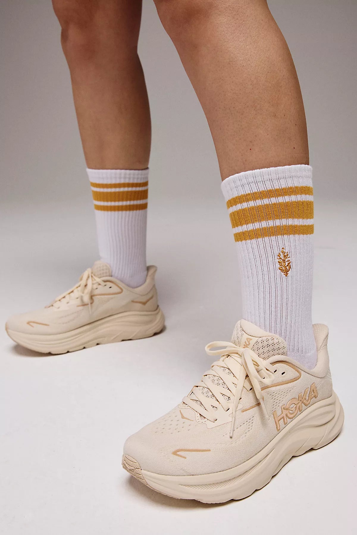 HOKA® Clifton 10 Sneakers