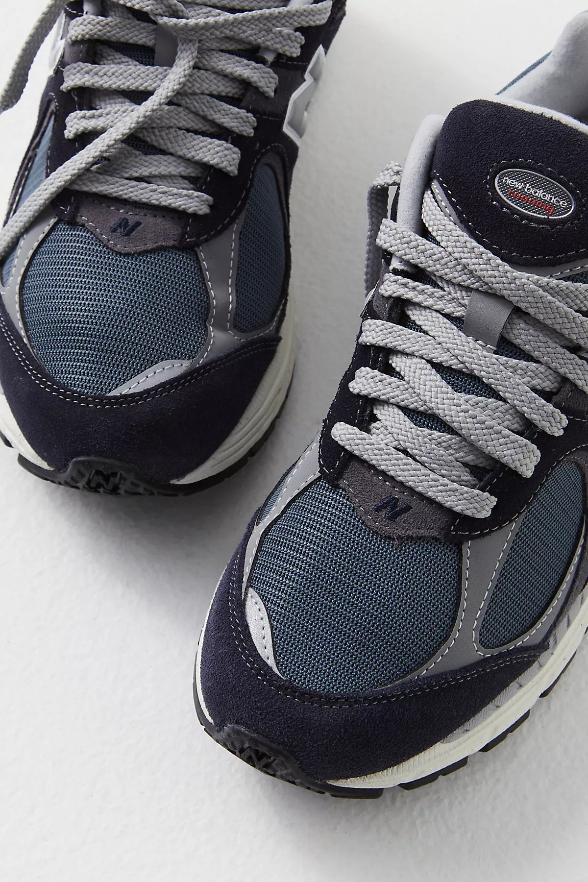 New Balance 2002r Sneakers