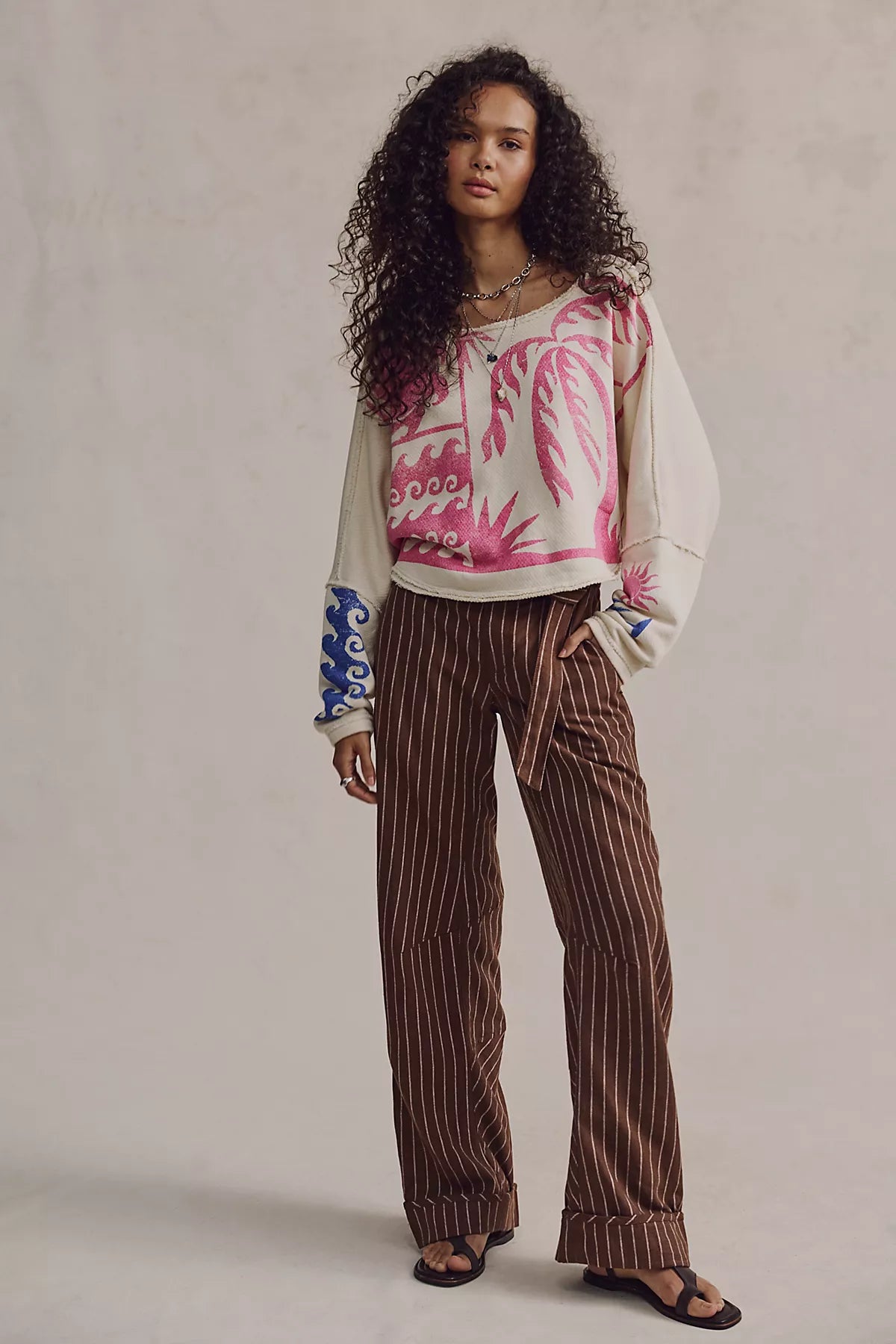 We The Free To The East Printed Pullover