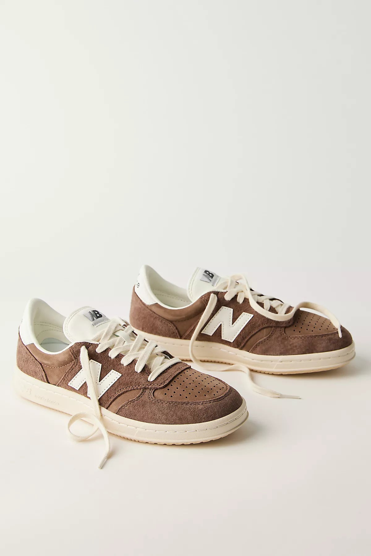 New Balance T500 Sneakers