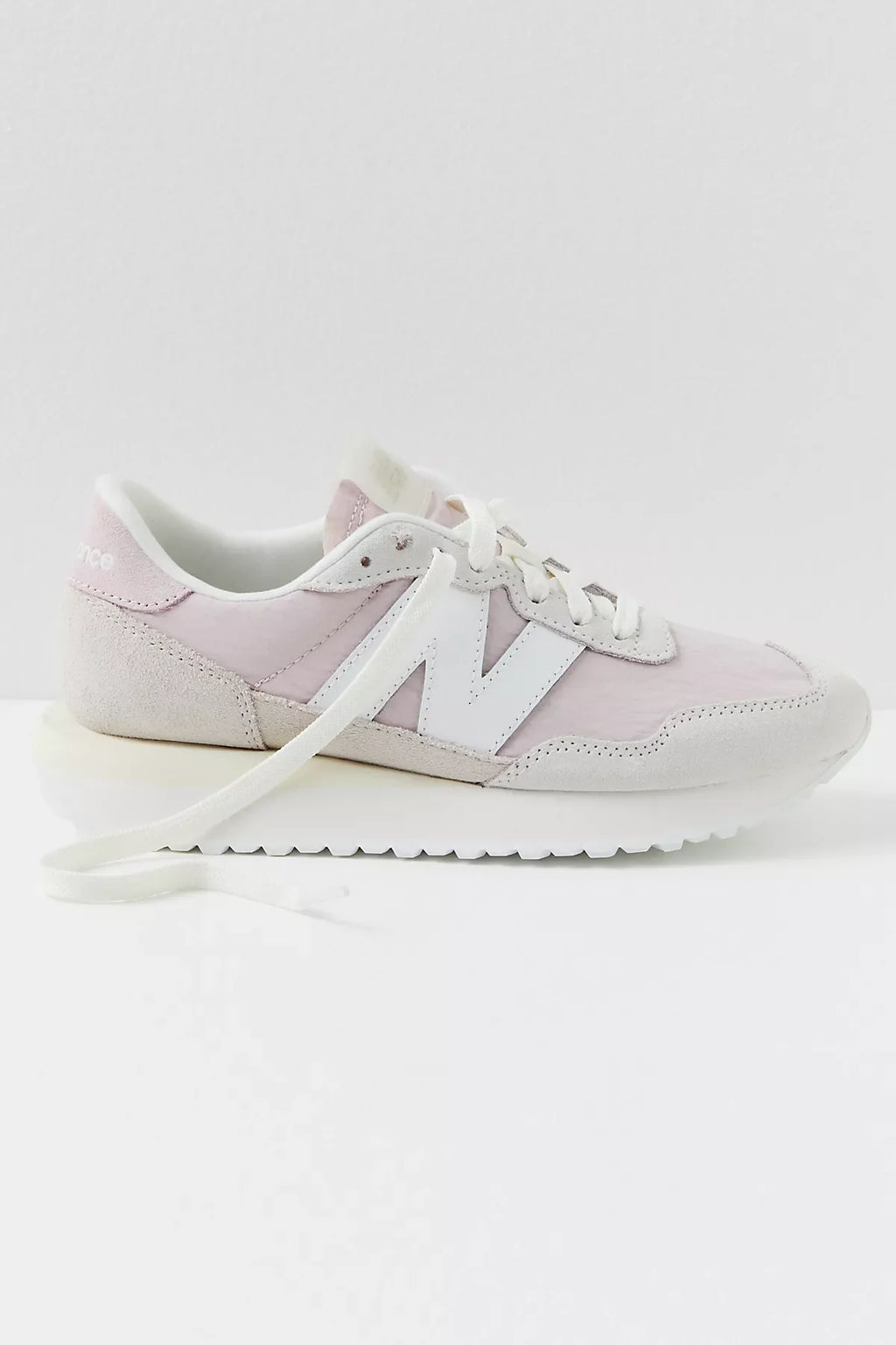 New Balance 237 Sneakers