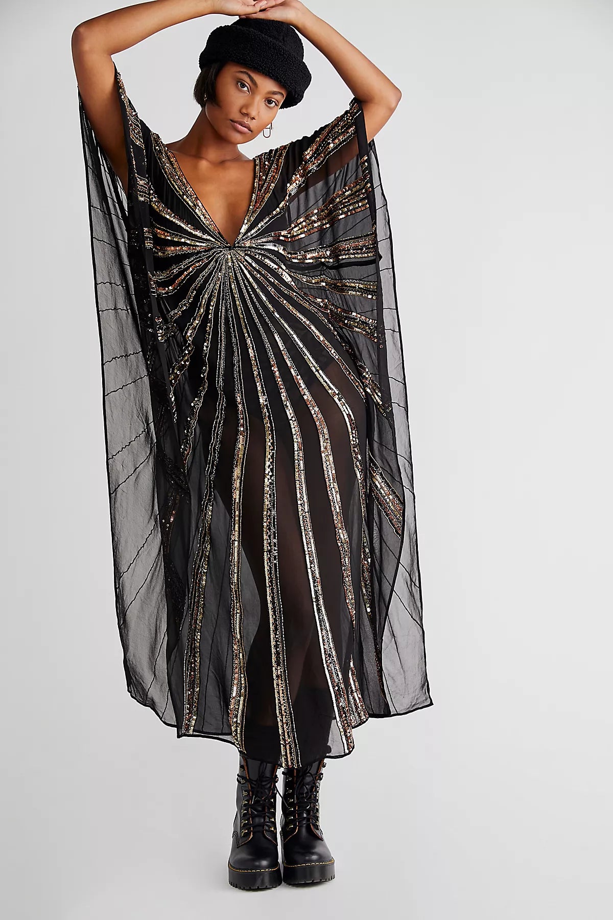 Starburst Avenue Embellished Kaftan