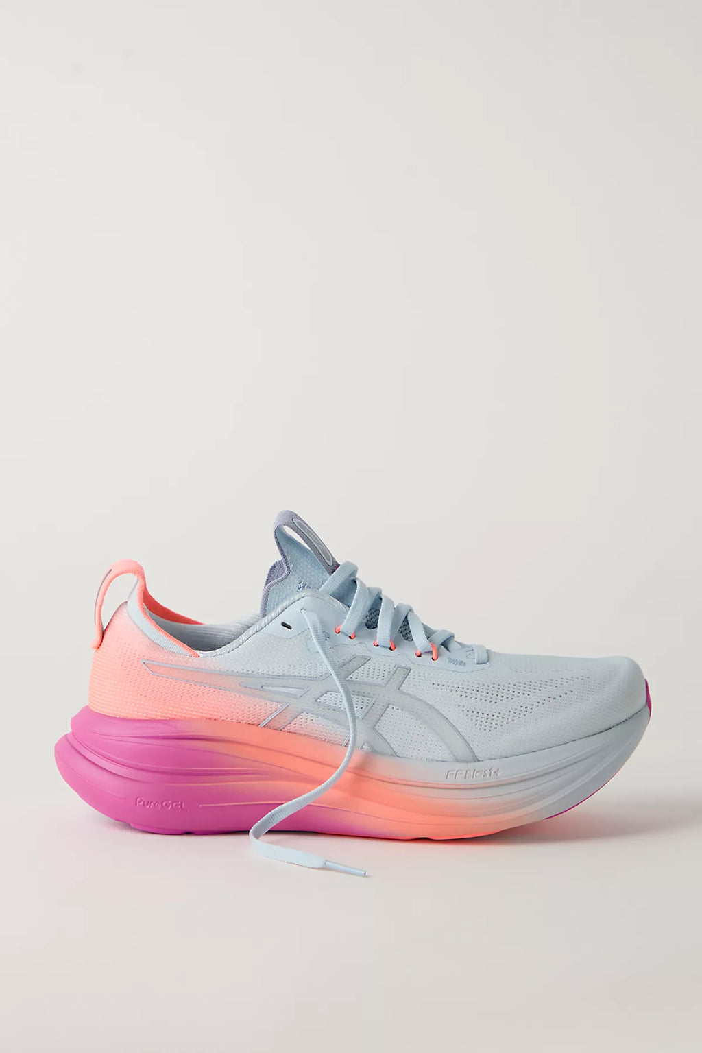 ASICS GEL-NIMBUS 28 Sneakers