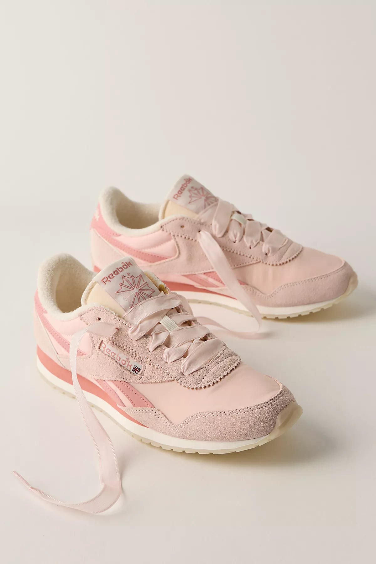 Reebok Classic AZ Sneakers