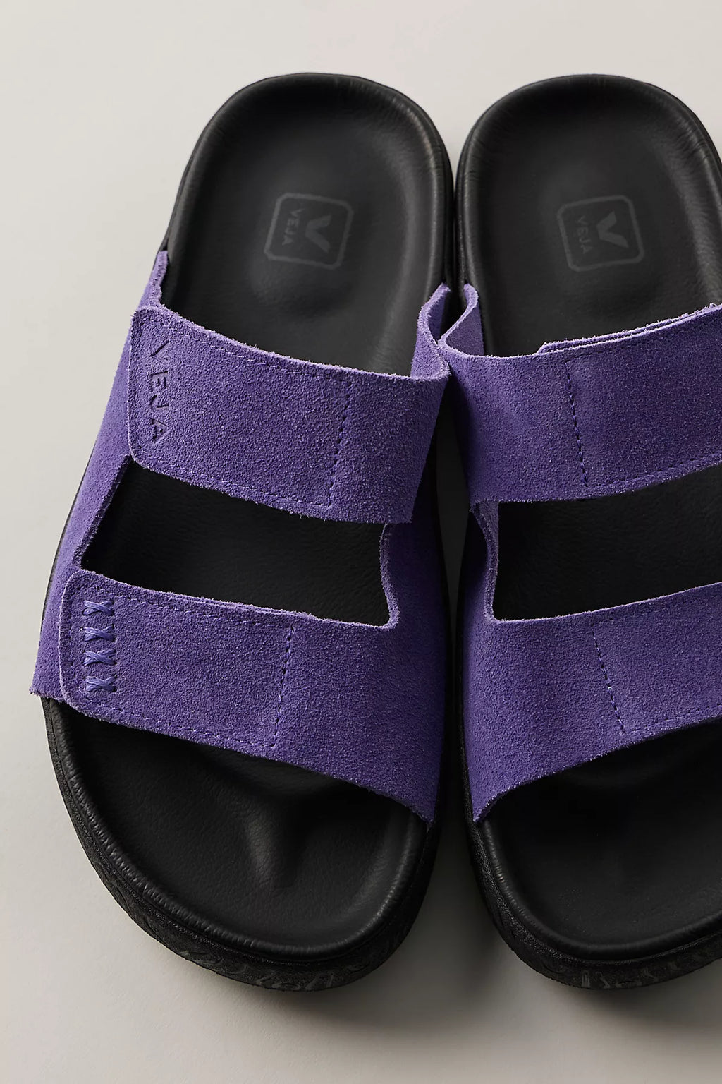 Veja Etna Sandals