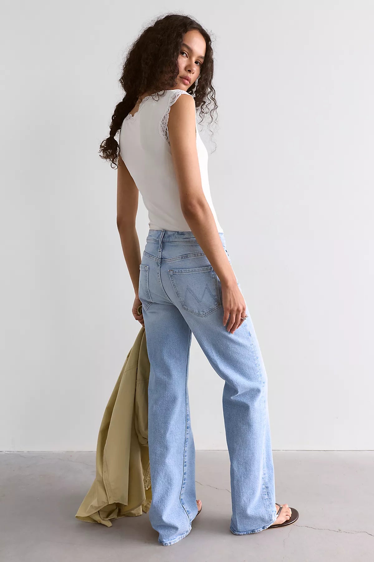MOTHER The Kick It Jeans