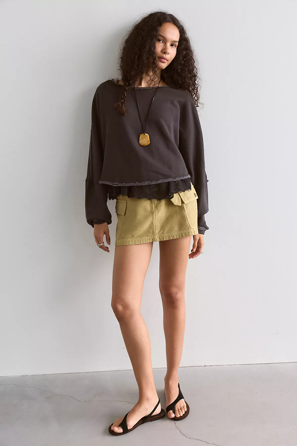 We The Free To The East Pullover