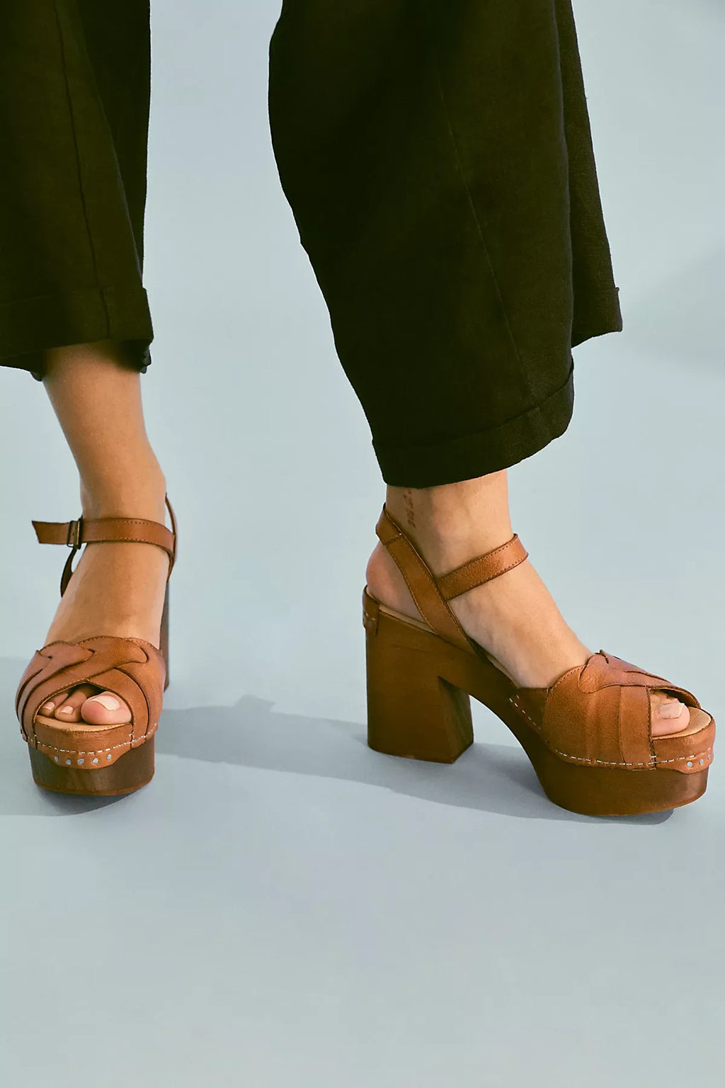 Orion Woven Clogs