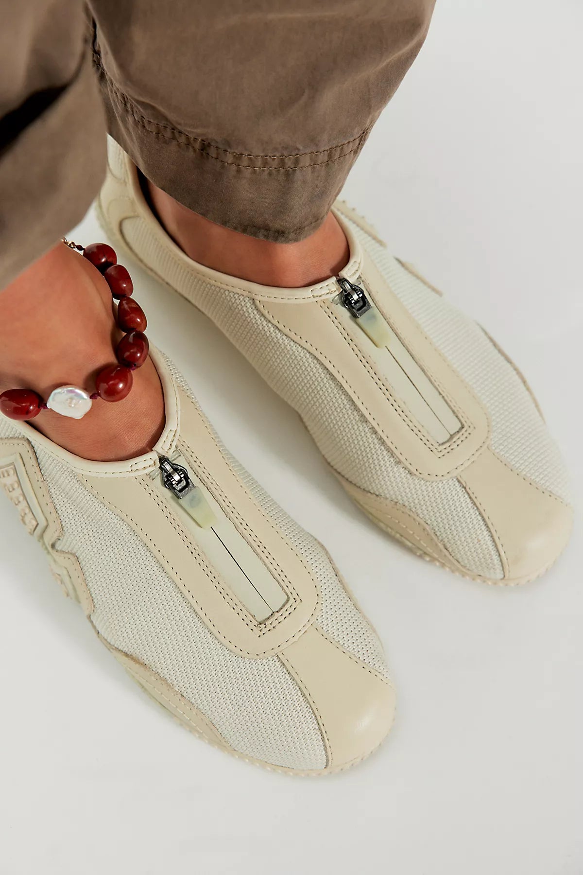 Merrell Relay Fly Zip Sneakers