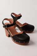 Doub's Clogs
