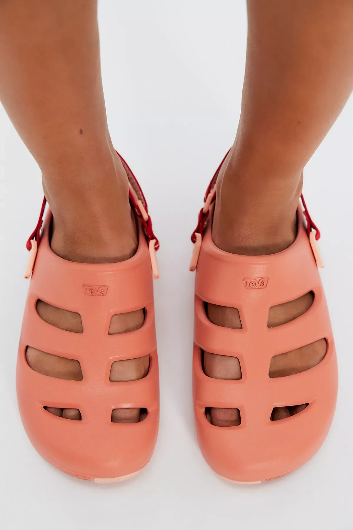 Teva ApreAqua Closed-Toe Water Mules