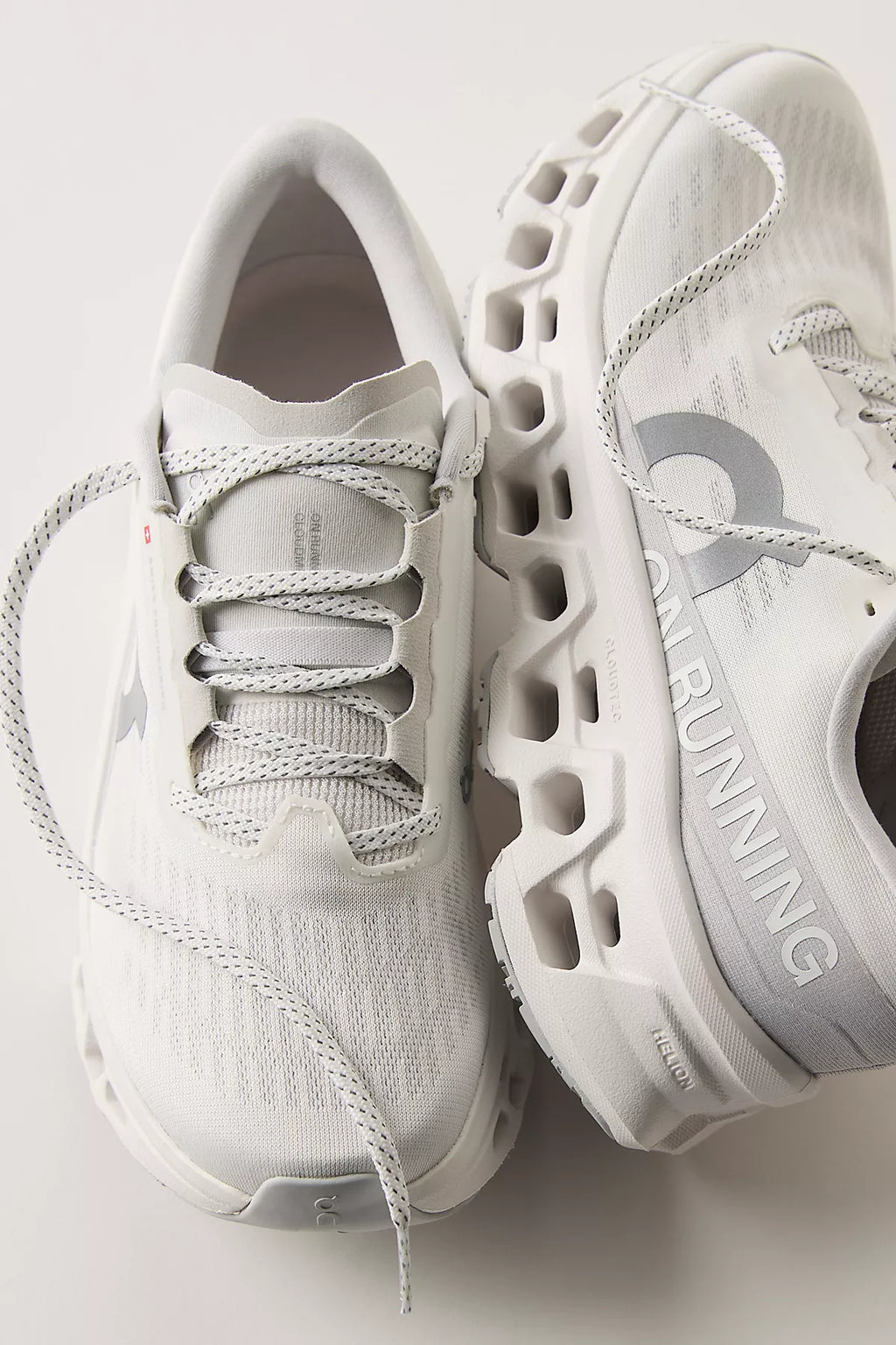 On Cloudmonster 3 Sneakers