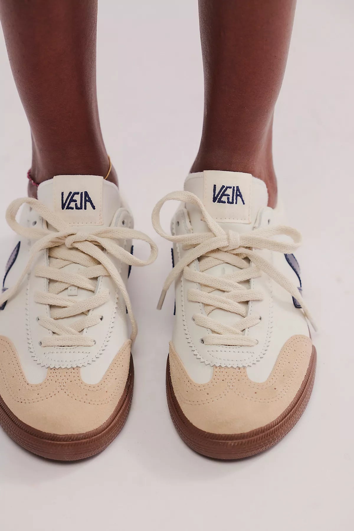 Veja Volley Sneakers