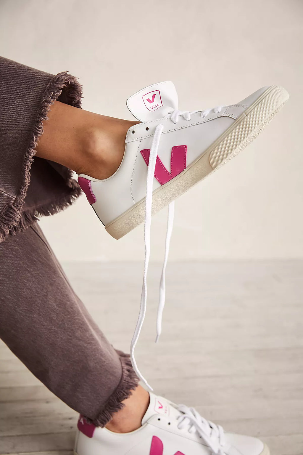 Veja Esplar Sneakers