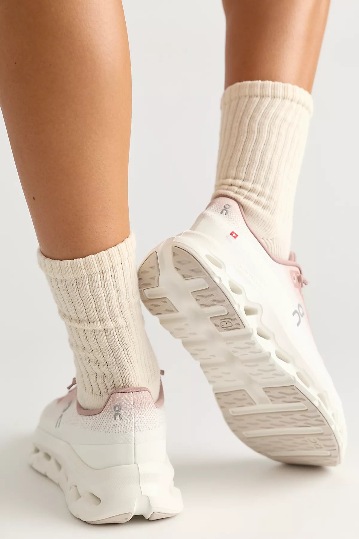 On Cloudtilt Sneakers