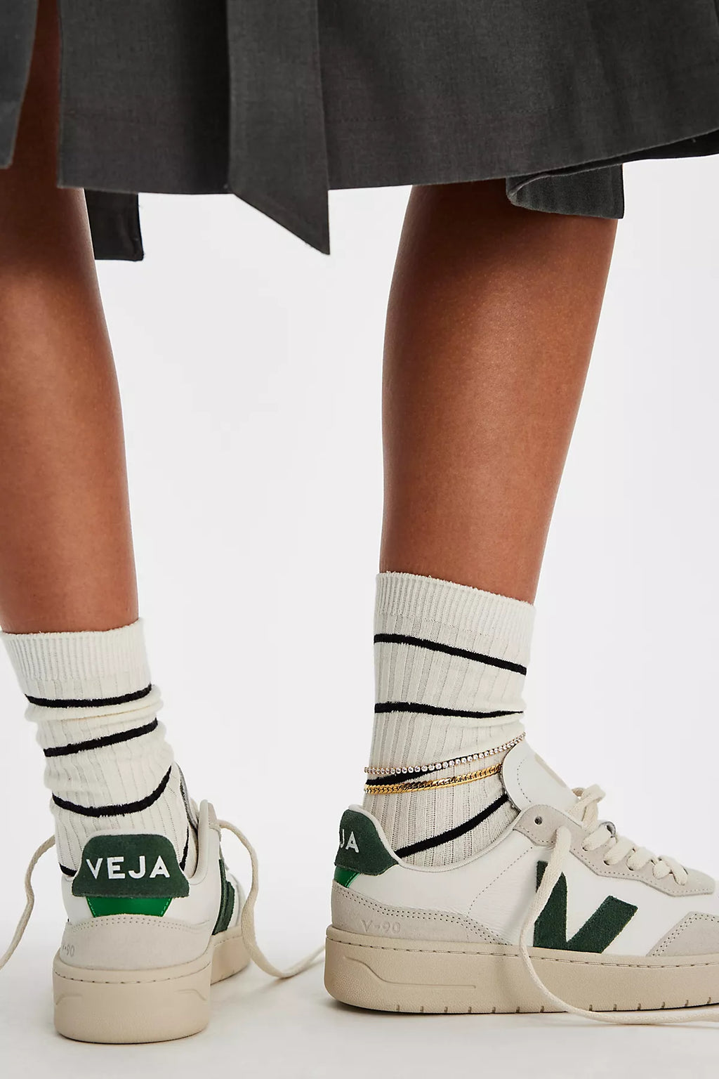 Veja V-90 Sneakers