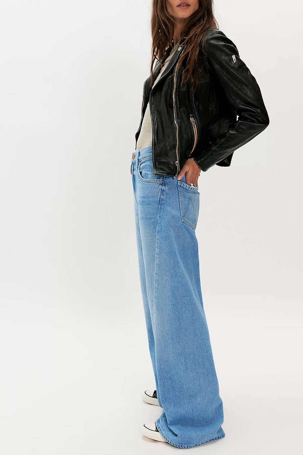 MOTHER The Lemon Twist Sneak Jeans