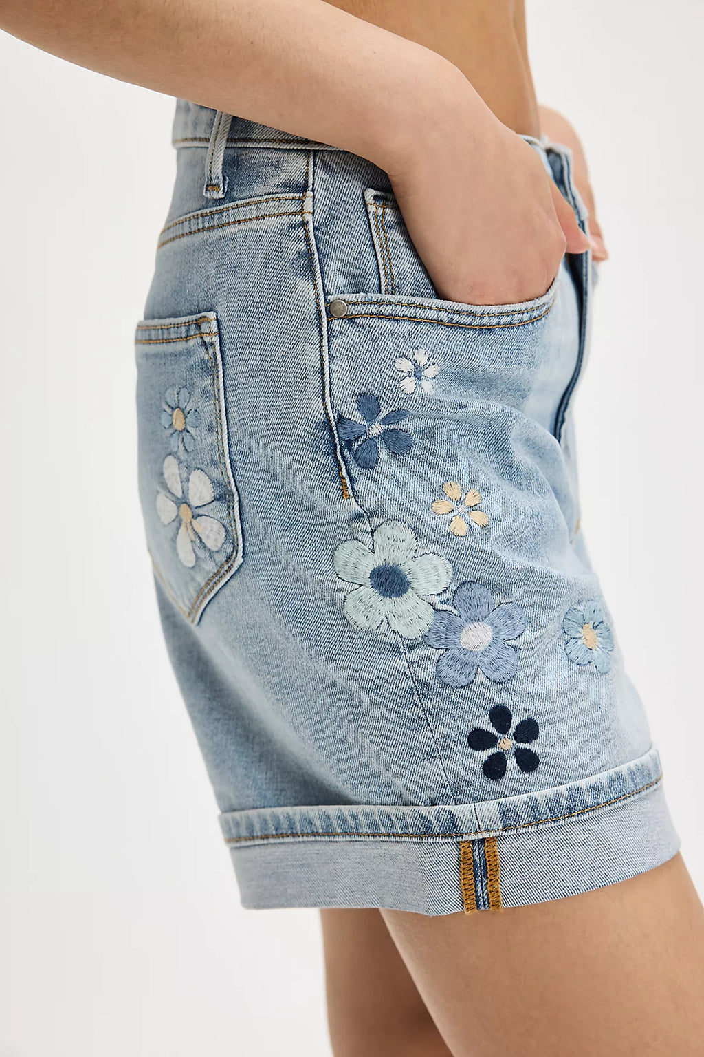Driftwood Aria Shorts