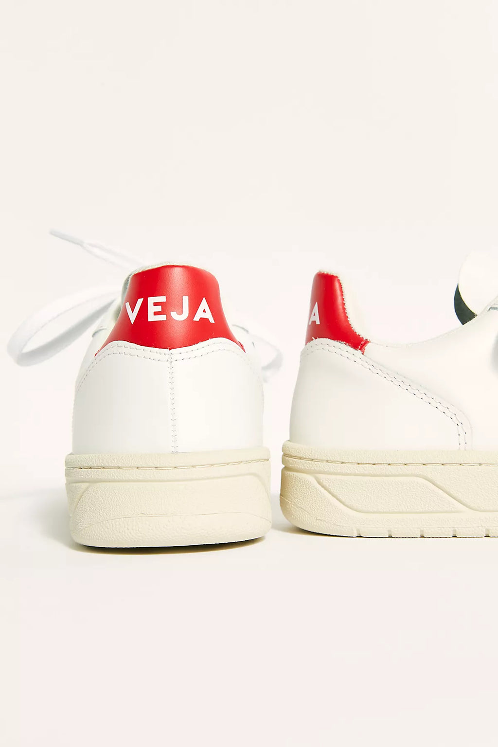 Veja V-10 Sneakers