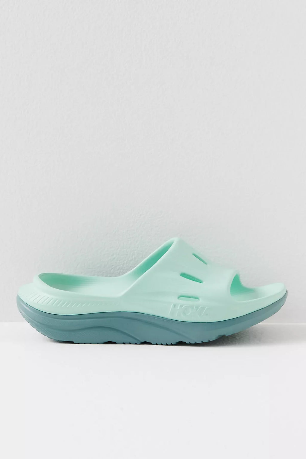 HOKA® Ora Recovery Slide 3