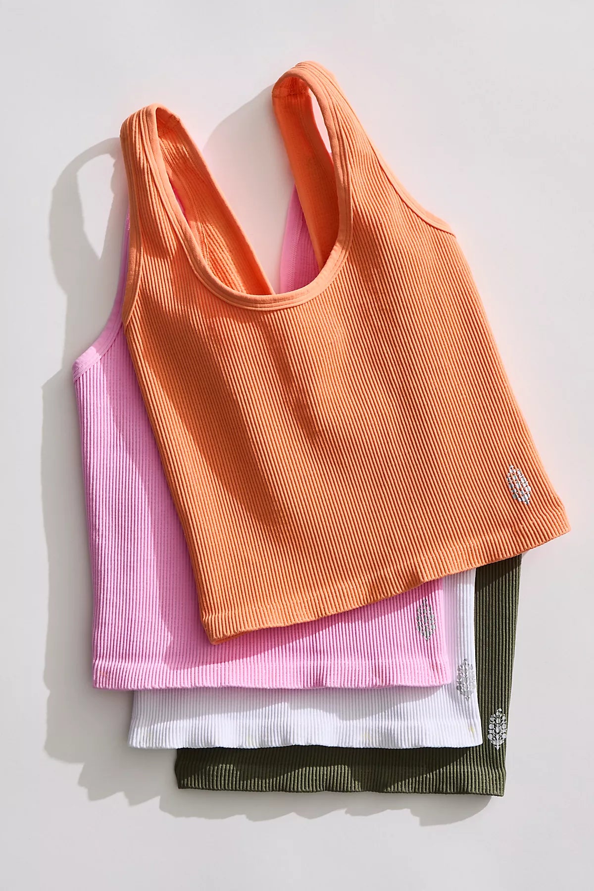 Happiness Runs Scoop Cami