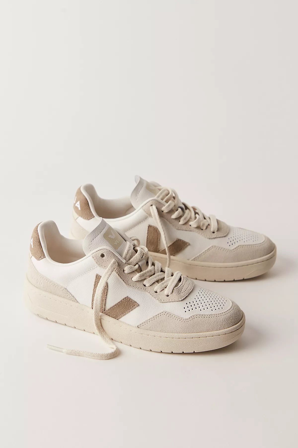 Veja V-90 Sneakers