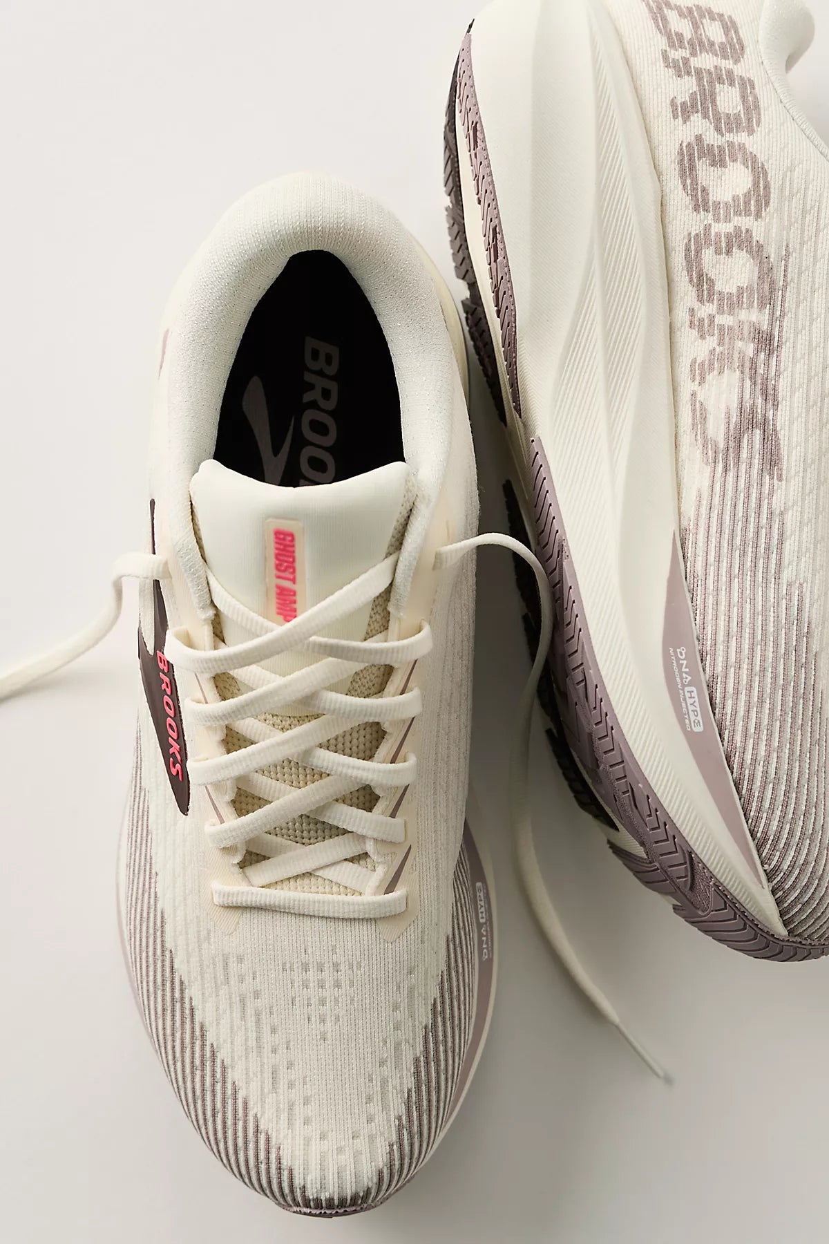 Brooks Ghost Amp Sneakers