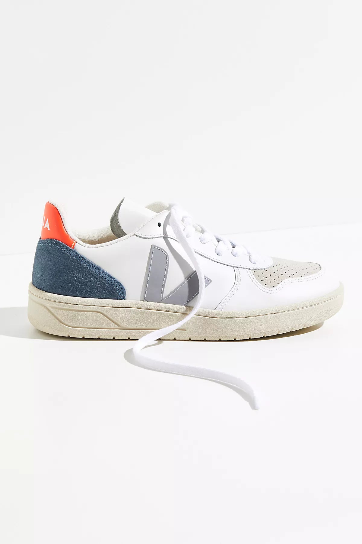 Veja V-10 Sneakers